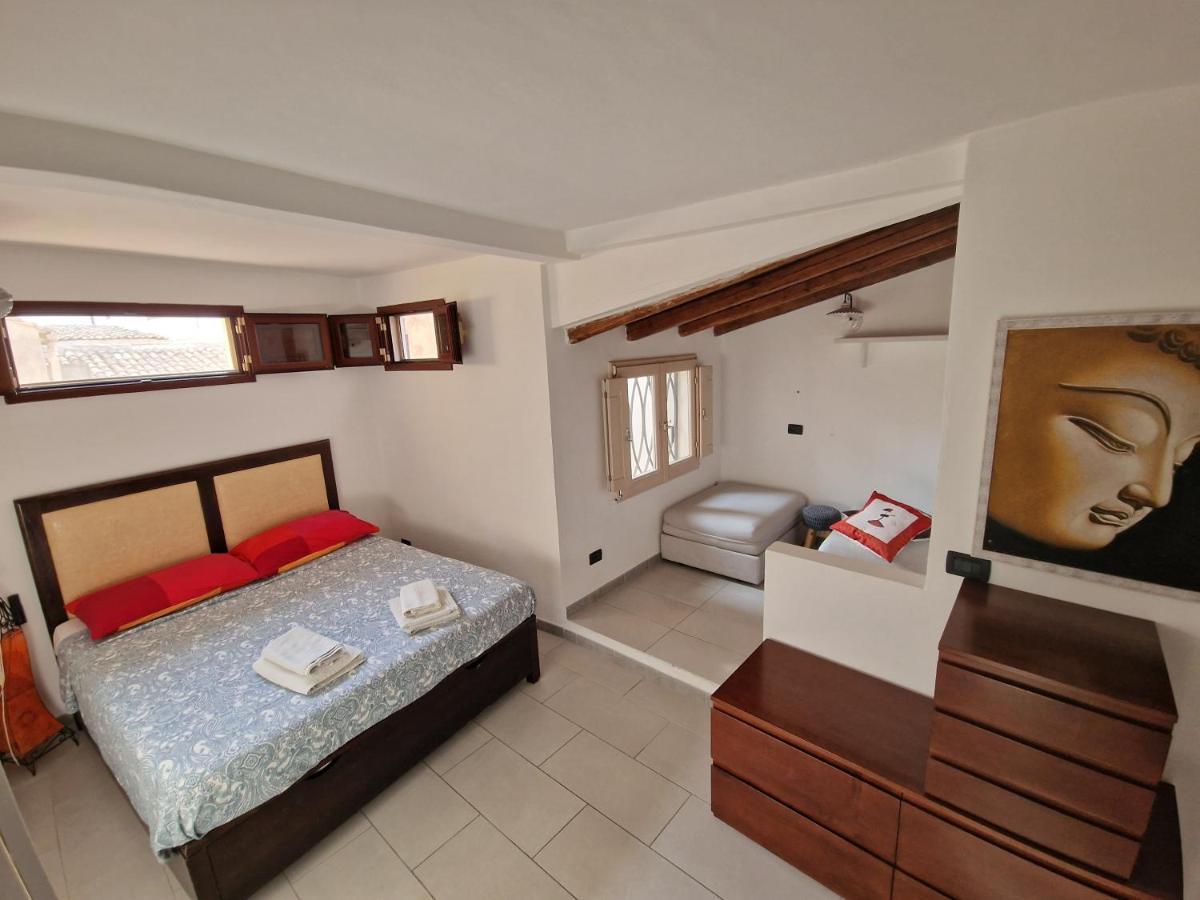 Sea-View Terrace & Bikes Moon Ortigia Holiday Home Syracuse Exterior photo