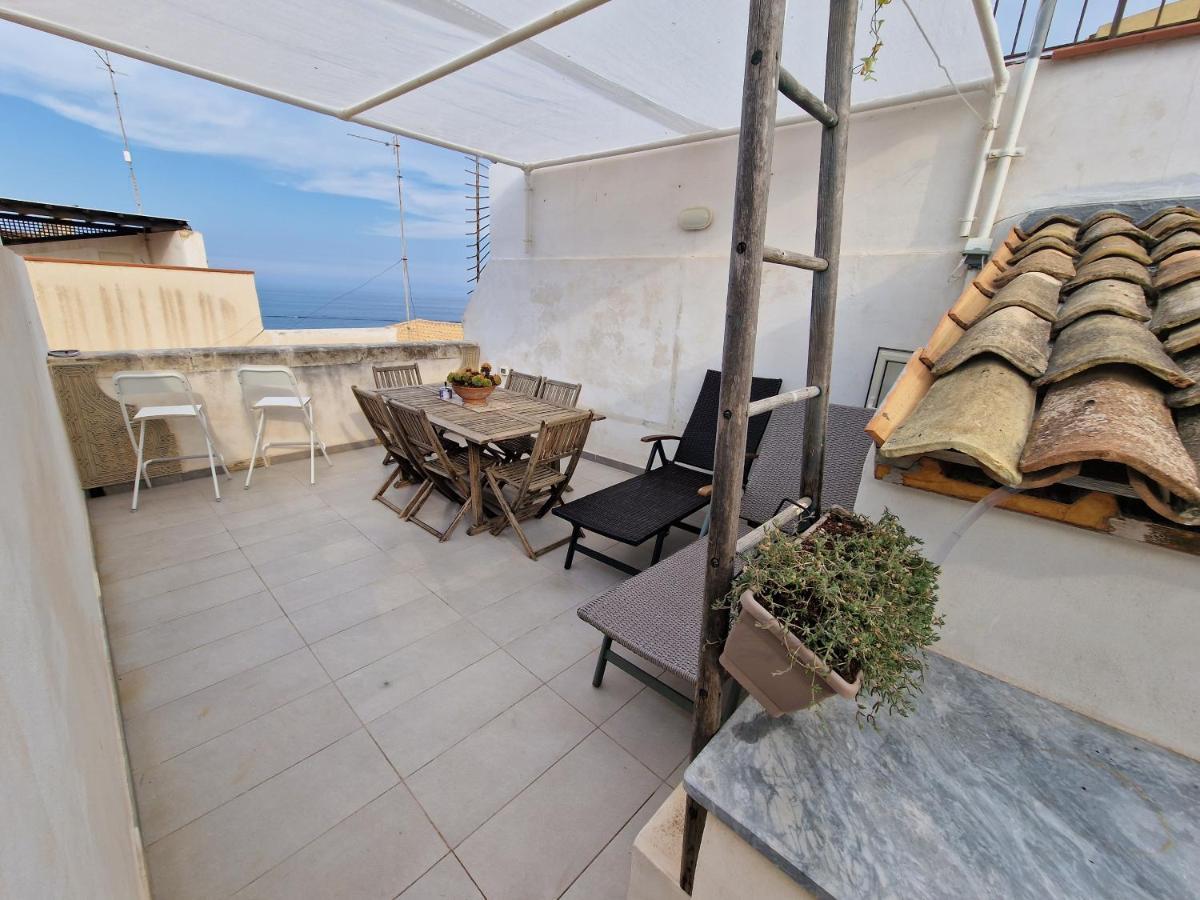 Sea-View Terrace & Bikes Moon Ortigia Holiday Home Syracuse Exterior photo